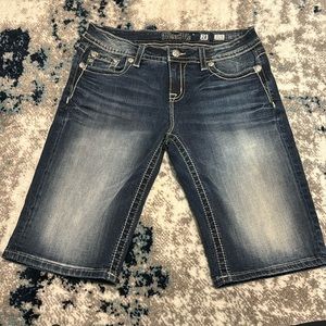 Miss Me Bermuda shorts